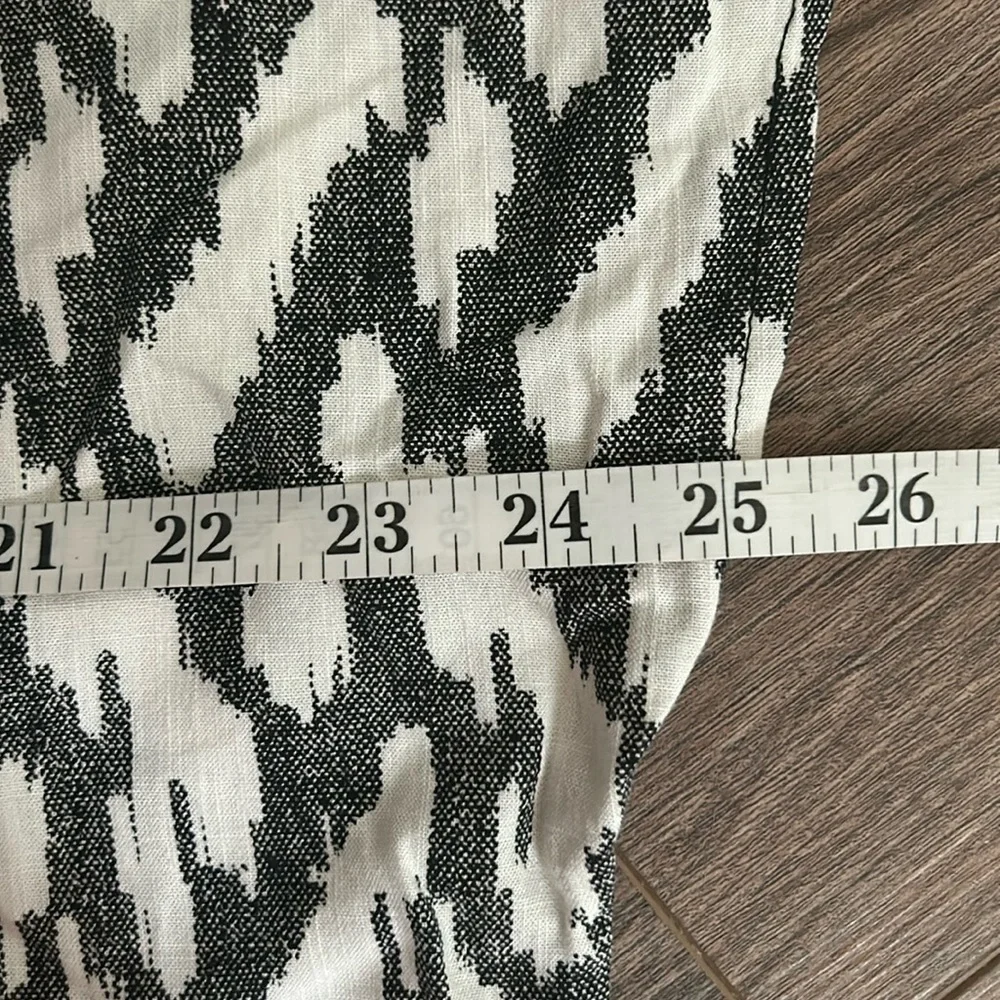 J. Crew Ikat vneck / pocketed Romper SZ XL NWT